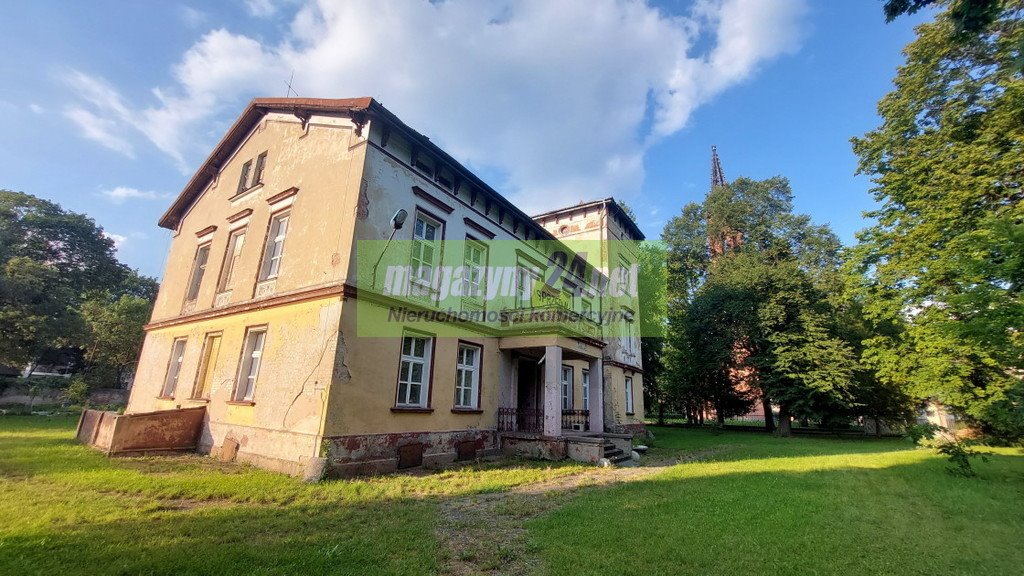 Lokal użytkowy na sprzedaż Żagań  1 000m2 Foto 1