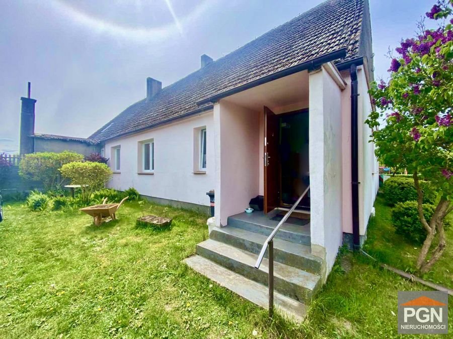 Dom 107 m² z garażem i dużą działką w spokojnej okolicy PŁOTY OKOLICA, Okolica  107m2 Foto 1