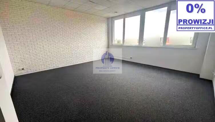 Na wynajem przestronny lokal biurowy 31,9 m² w Warszawie Warszawa, Włochy, Łopuszańska  32m2 Foto 1