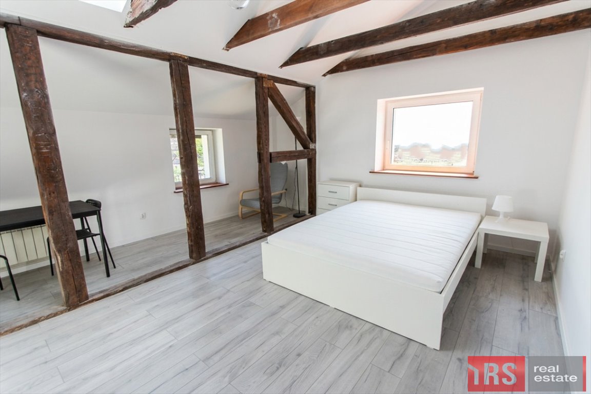 Na sprzedaż kamienica 391 m² w Świętochłowicach z 9 lokalami i pełnym wyposażeniem Świętochłowice, Centrum, Szkolna  391m2 Foto 1
