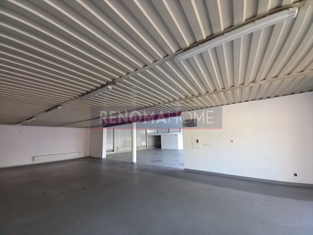 Lokal użytkowy na wynajem Świdnica  450m2 Foto 3