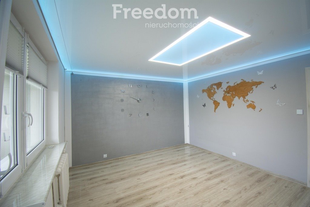 Mieszkanie trzypokojowe na sprzedaż Słupsk, Batalionów Chłopskich  67m2 Foto 1