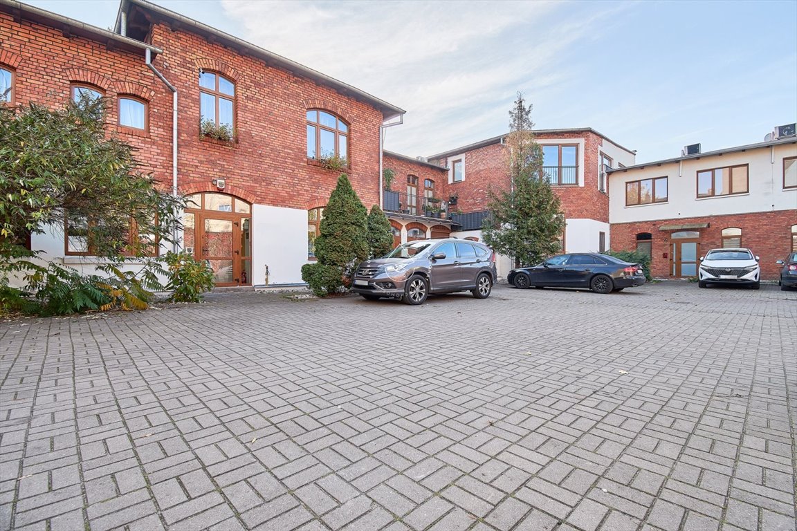 Kawalerka na sprzedaż Bydgoszcz, Śródmieście, Pomorska  33m2 Foto 1