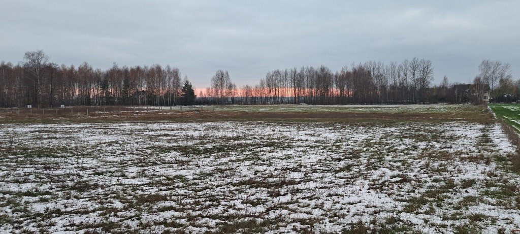 Działka budowlana na sprzedaż Strzałki  1 740m2 Foto 1