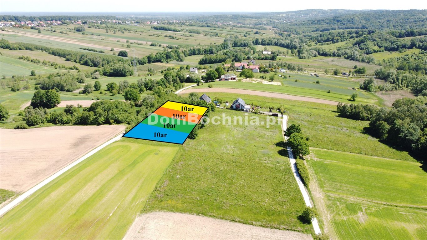 Widokowe działki w Bochnia, 10 ar, media przy granicy Bochnia  1 000m2 Foto 1