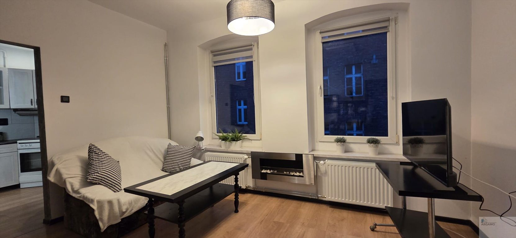 Mieszkanie dwupokojowe na wynajem Katowice, Mikołowska  36m2 Foto 1