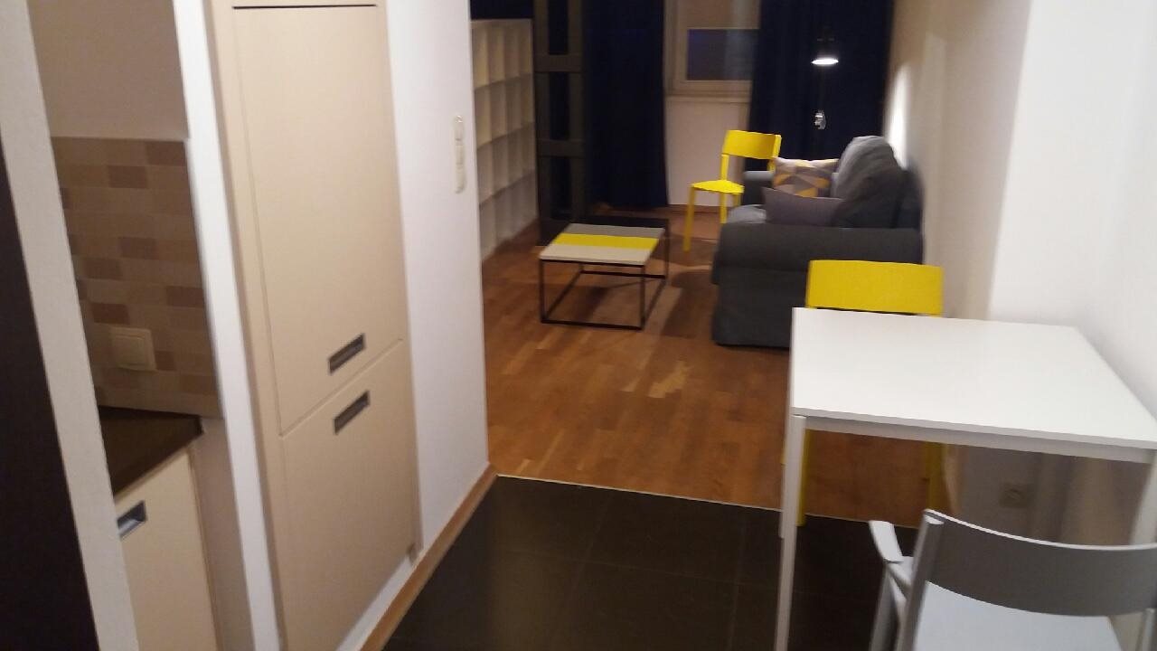 Kawalerka na wynajem Warszawa, Śródmieście, WIEJSKA 39m2 Foto 1 Kawalerka na wynajem Warszawa, Śródmieście, WIEJSKA 39m2 Foto 1