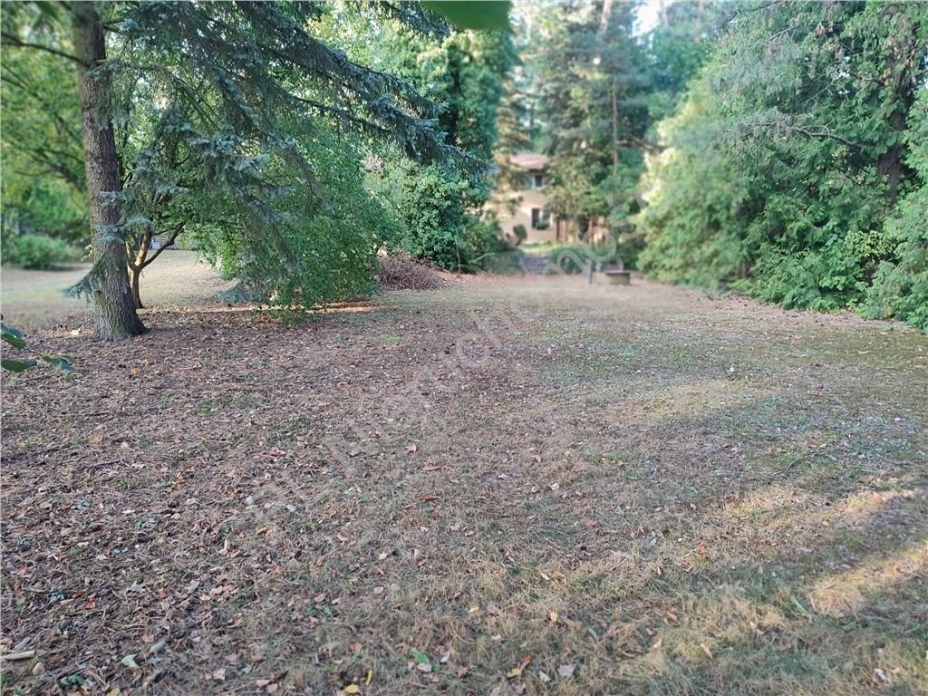 Działka budowlana na sprzedaż Komorów  1 470m2 Foto 1