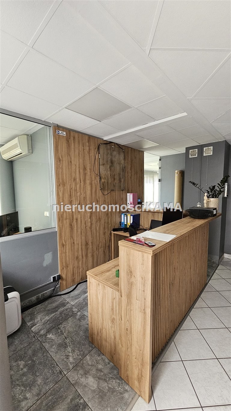 Lokal biurowy 174 m2 w centrum Bielska z windą i klimatem Bielsko-Biała, Centrum  174m2 Foto 1