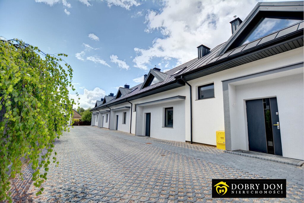 Nowoczesny dom w zabudowie szeregowej z ogródkiem i garażem Białystok, Wygoda  143m2 Foto 1