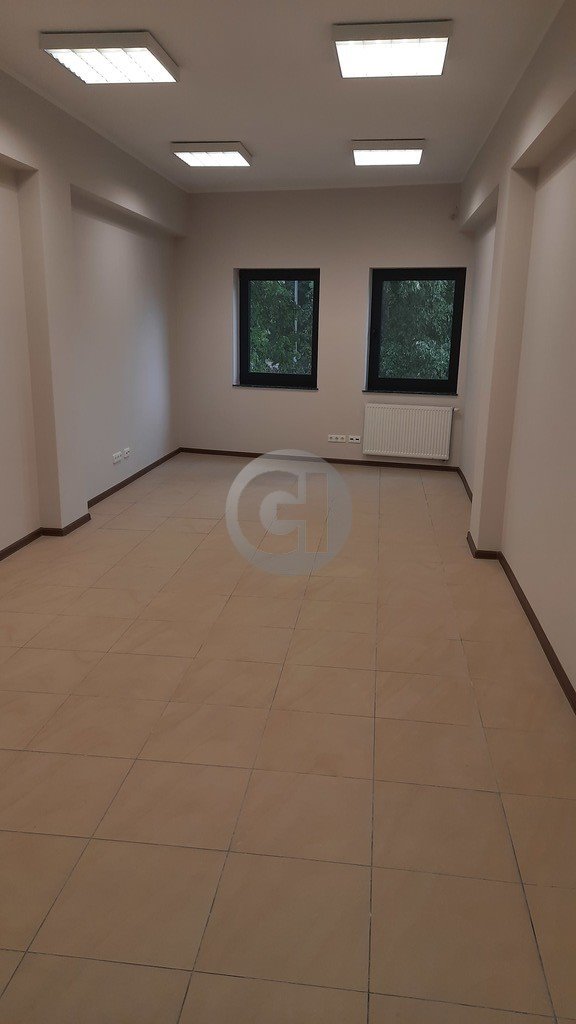 Polecam nowoczesny lokal biurowy 27,5 m² z klimatyzacją i parkingiem Gorzów Wielkopolski, Os. Staszica  28m2 Foto 1