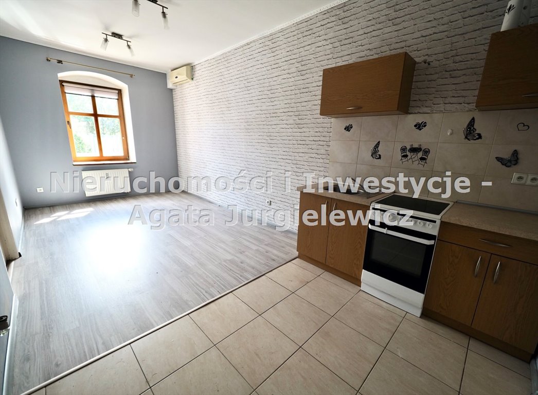 Mieszkanie dwupokojowe na wynajem Oleśnica  34m2 Foto 2