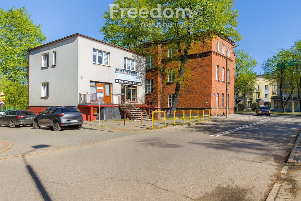 Przestronny dom z lokalem usługowym i garażem w Iławie Iława, Grunwaldzka  120m2 Foto 1