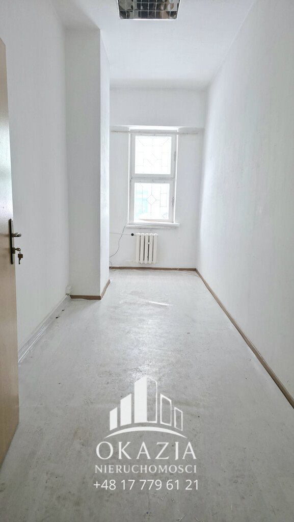 Małe biuro 12 m2 w centrum Podwisłocza, dostęp 24/7 Rzeszów, Podwisłocze  12m2 Foto 1