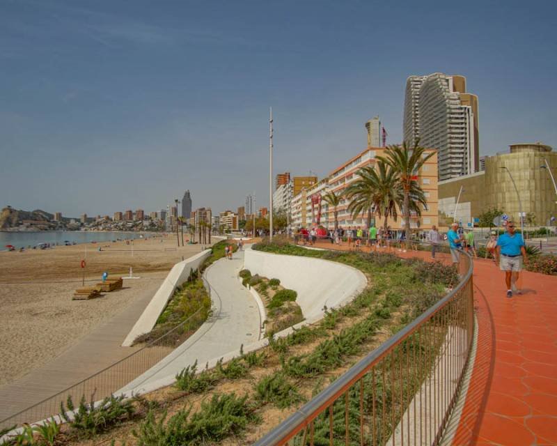 Mieszkanie dwupokojowe na sprzedaż Hiszpania, Benidorm, Hiszpania, Playa Poniente  100m2 Foto 29