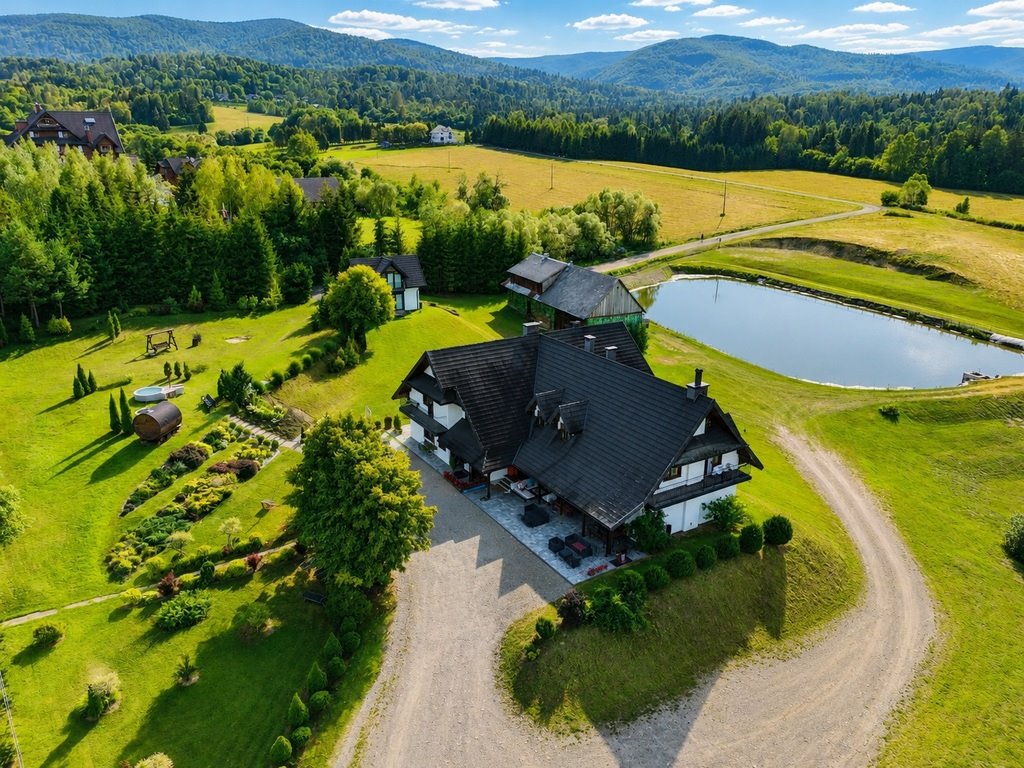 Na sprzedaż pensjonat 481 m² z widokiem na Smerek Smerek  481m2 Foto 1
