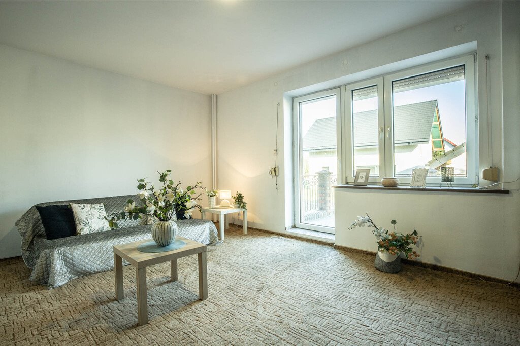 Przestronny dom 213,5 m² z 5 pokojami i dużą działką Złoczew, Ignacego Krasickiego  214m2 Foto 1