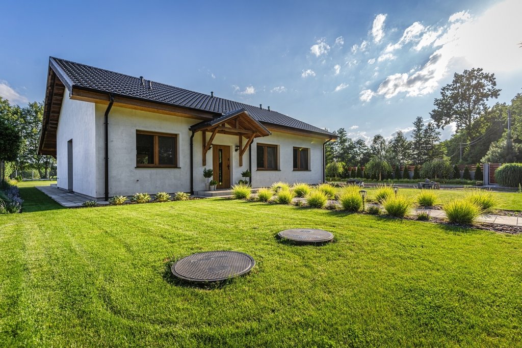 Dom parterowy blisko lasu z piękną działką 18 ar! Cicha Góra, Bukowiecka  116m2 Foto 1