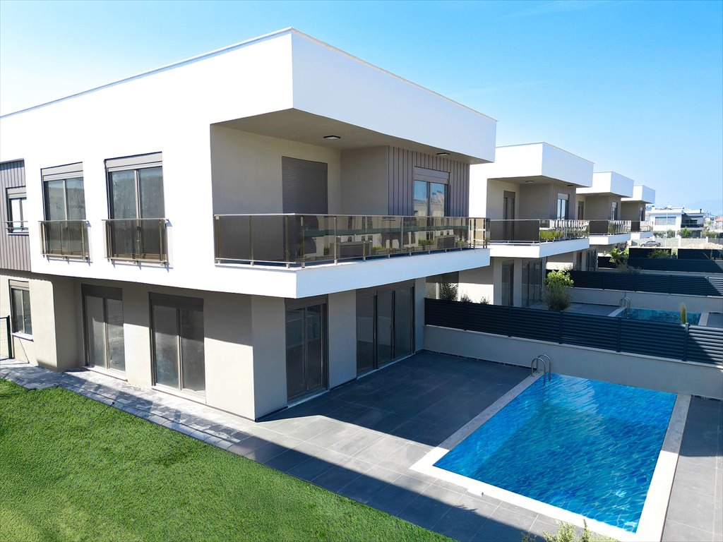 Luksusowa willa z basenem i 5 sypialniami w Altınkale Turcja, Altınkale, Altınkale, Döşemealtı, Antalya  400m2 Foto 1
