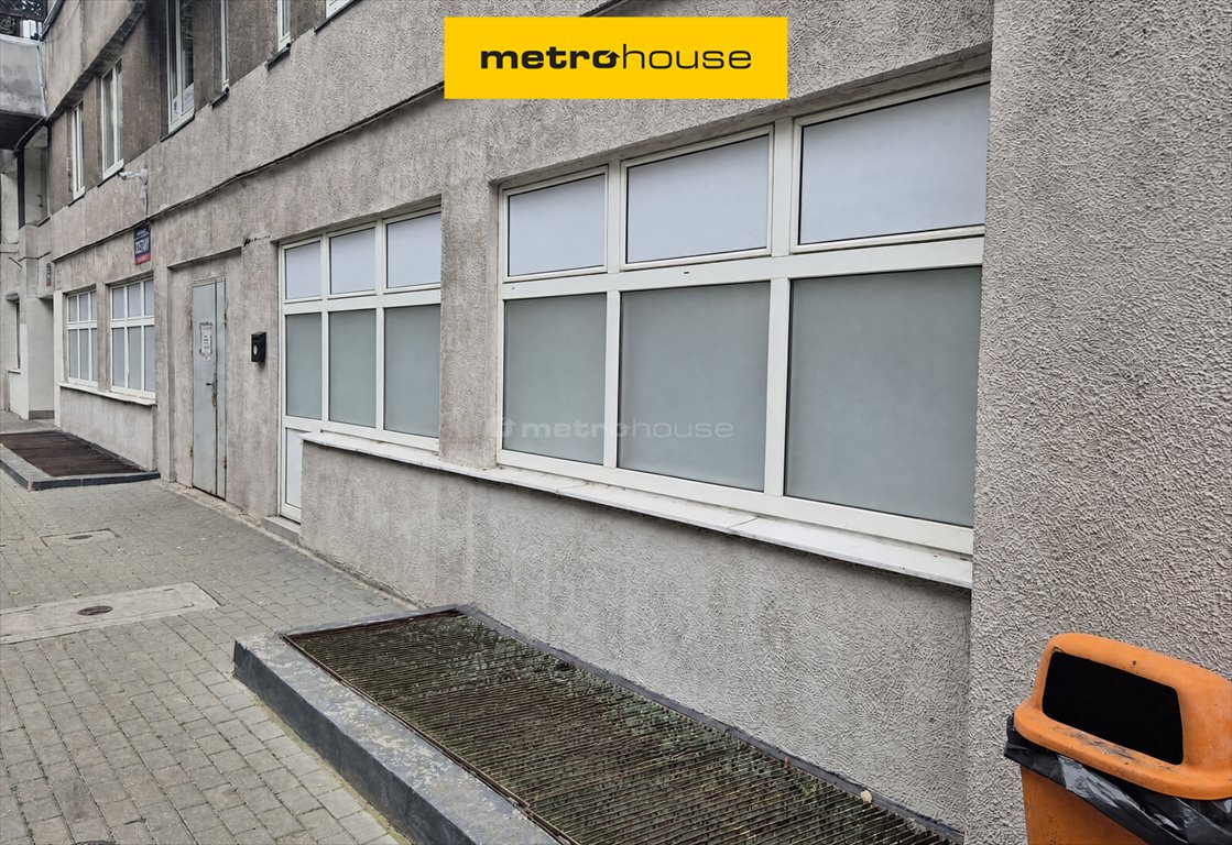 Lokal użytkowy 40 m² przy Piotrkowskiej (witryna, magazyn, parking) Łódź, Śródmieście, Piotrkowska  40m2 Foto 1