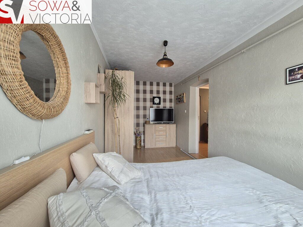 Mieszkanie dwupokojowe na sprzedaż Świebodzice  45m2 Foto 1