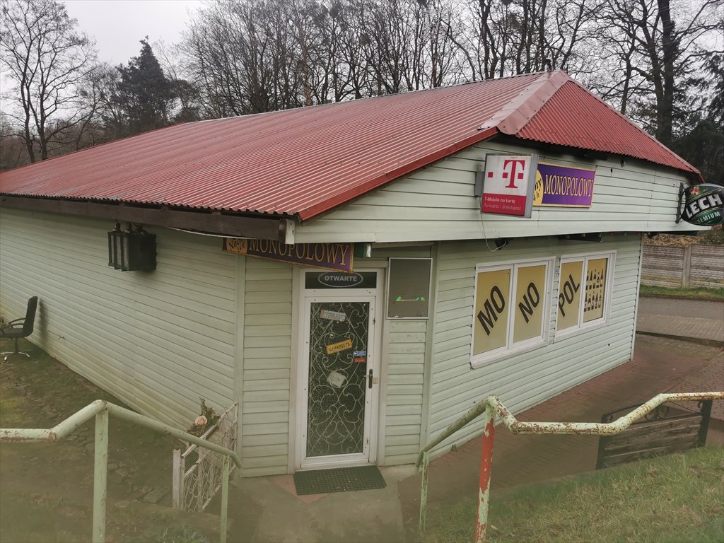 Na sprzedaż przestronny lokal 255 m² z potencjałem adaptacji na mieszkania Tuczno, Centrum, Parkowa-Wolności  255m2 Foto 1