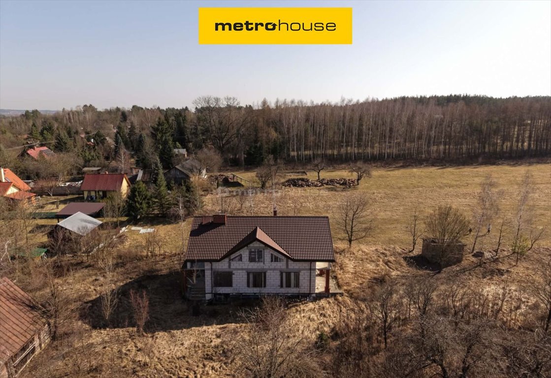 Do sprzedania urokliwy dom w Stare Mierzwice z piwnicą i 7 pokojami Stare Mierzwice  200m2 Foto 1