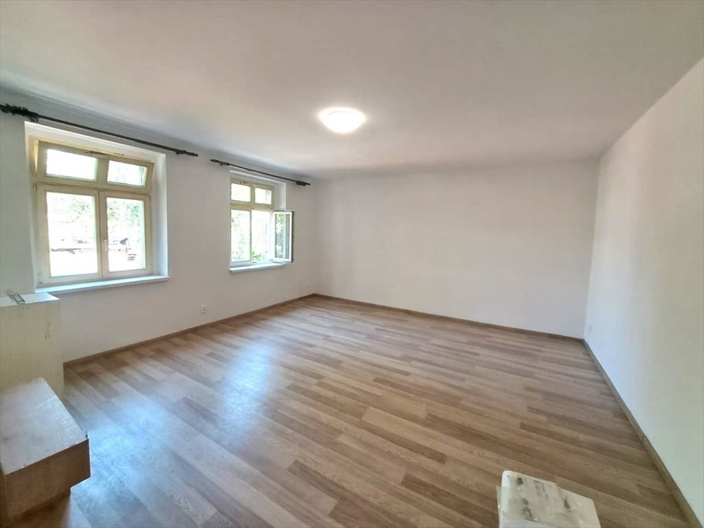 40 m² odświeżone w Katowicach, blisko komunikacji - polecam! Katowice, Wełnowiec, Nowy Świat  40m2 Foto 1