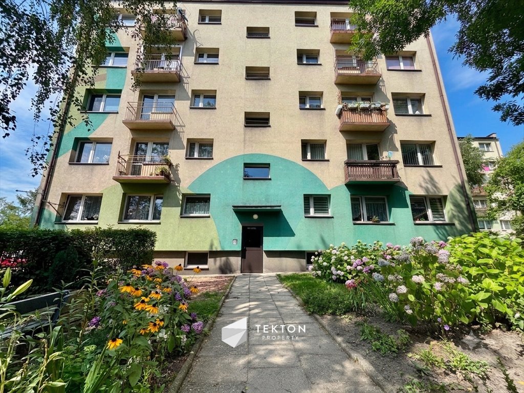 Do sprzedania przestronne mieszkanie 46,5 m² z balkonem i możliwością wydzielenia trzeciego pokoju Rybnik, Gustawa Morcinka  47m2 Foto 1