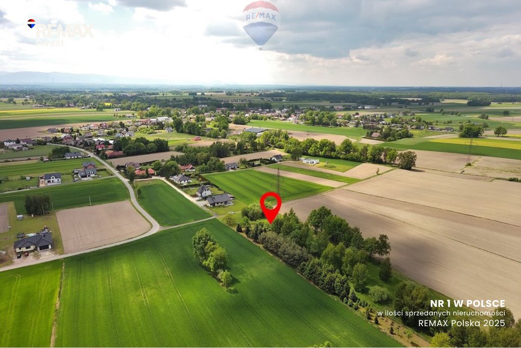 Działka pod inwestycję z pozwoleniem na 3 domy w Miedźnie Miedźna  3 270m2 Foto 1