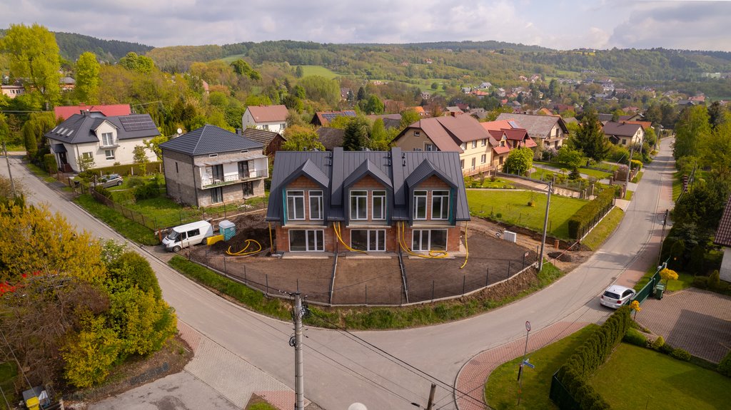 Dom na sprzedaż Kobylany, Kwiatowa  89m2 Foto 1