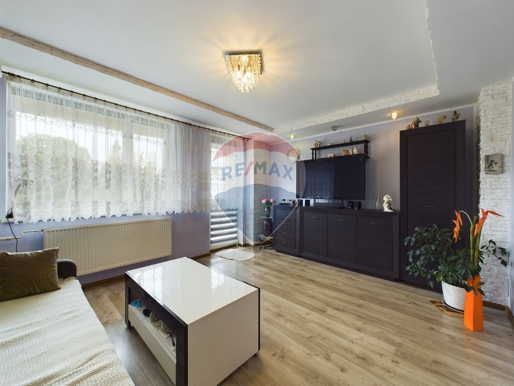 Mieszkanie trzypokojowe na sprzedaż Bukowo Morskie  77m2 Foto 1