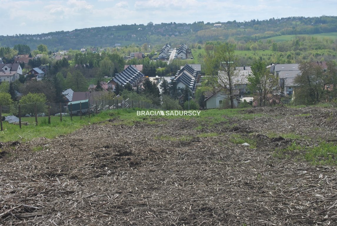 Działka budowlana 4200 m² z mediami, widokowa, cicha okolica Wieliczka, Kopalina, Magnoliowa  4 200m2 Foto 1