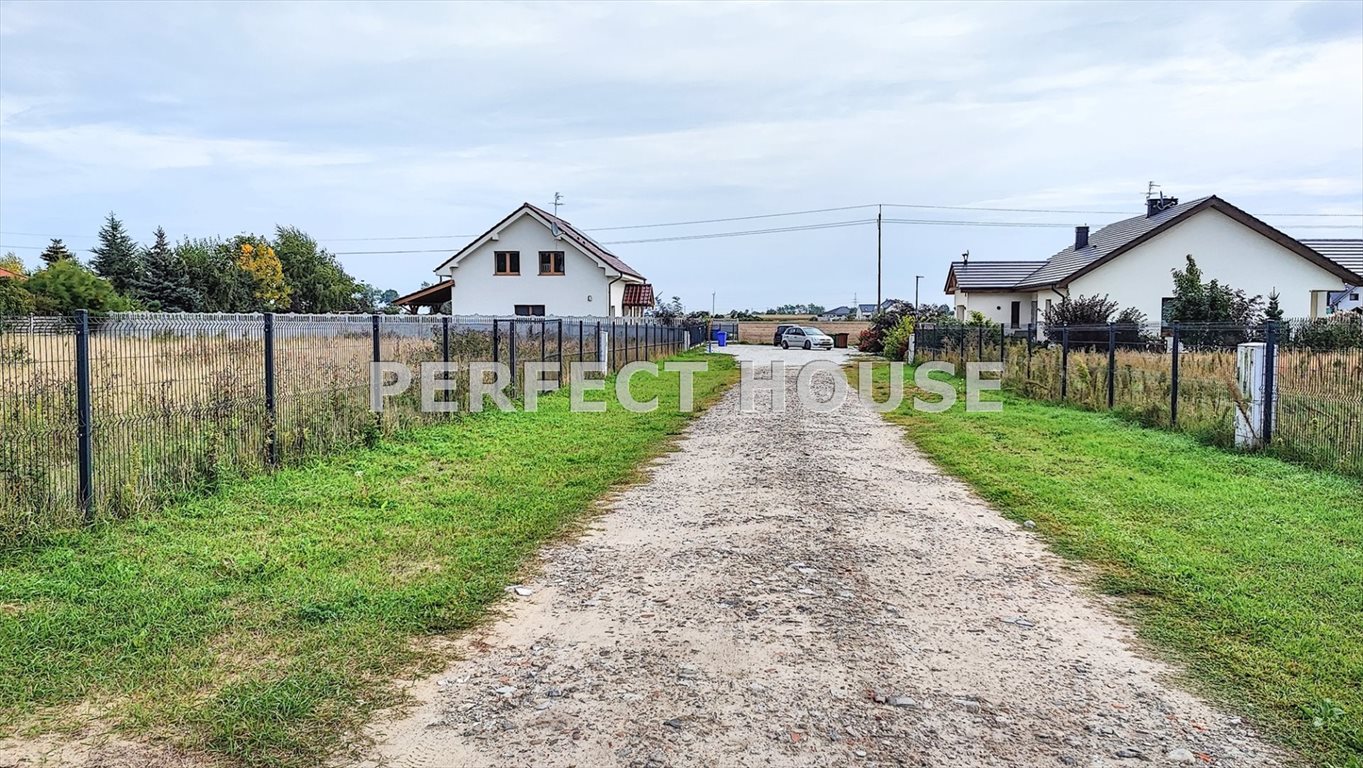 Działka 824 m² z MPZP, uzbrojona, przy asfaltowej drodze Kiączyn  824m2 Foto 1