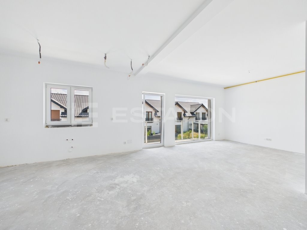 Zapraszam do obejrzenia 3-pokojowego mieszkania z balkonem i garażem Rudna Mała  69m2 Foto 1