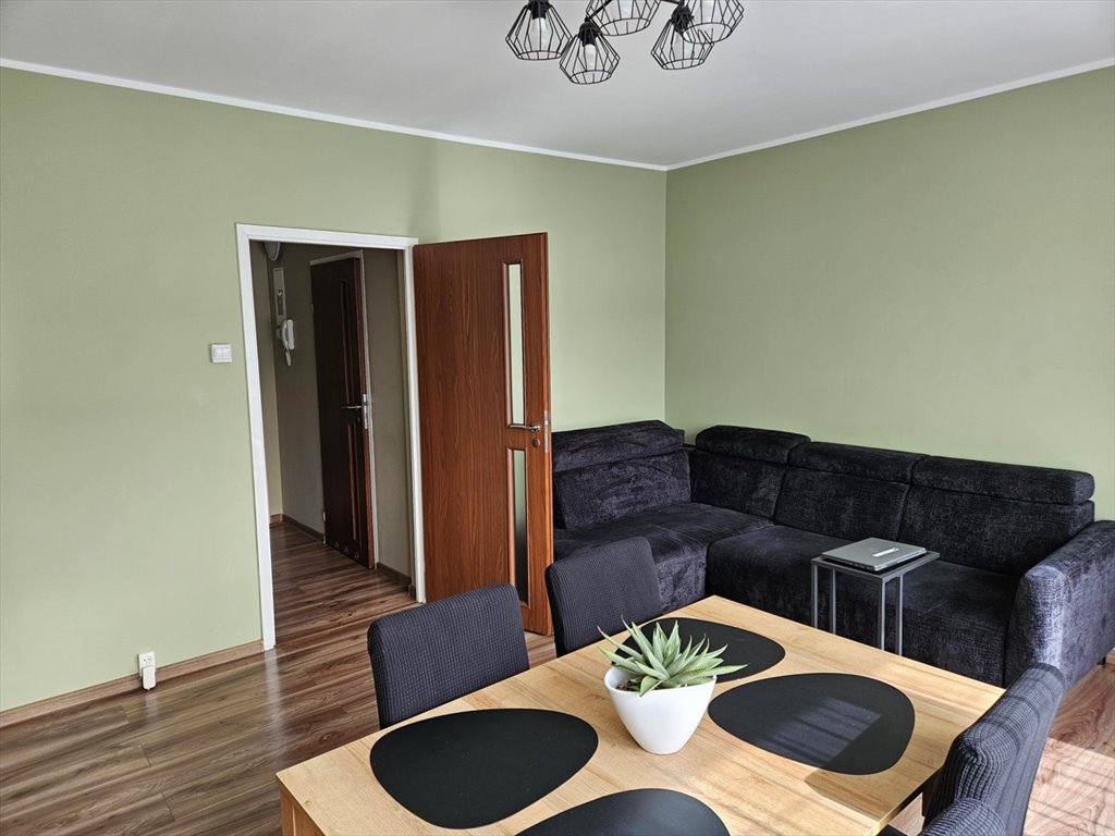 Mieszkanie dwupokojowe na sprzedaż Świebodzice, Osiedle Piastowskie  45m2 Foto 2