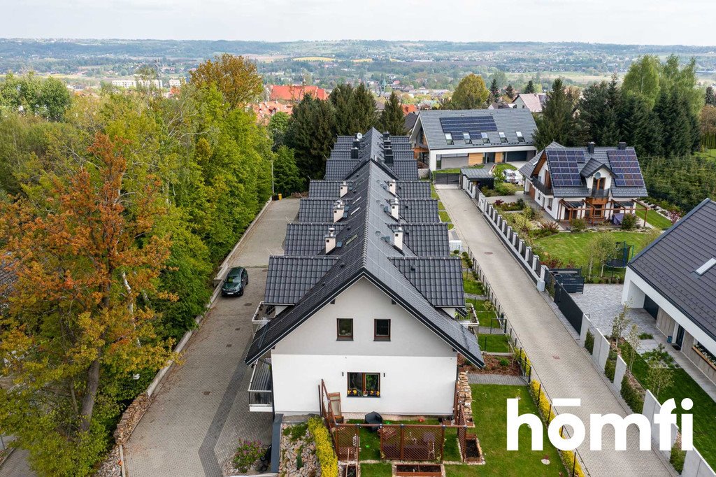 Nowoczesny dom 129 m2 z garażem i dużym ogrodem: Zabierzów: Osiedle Na Stoku