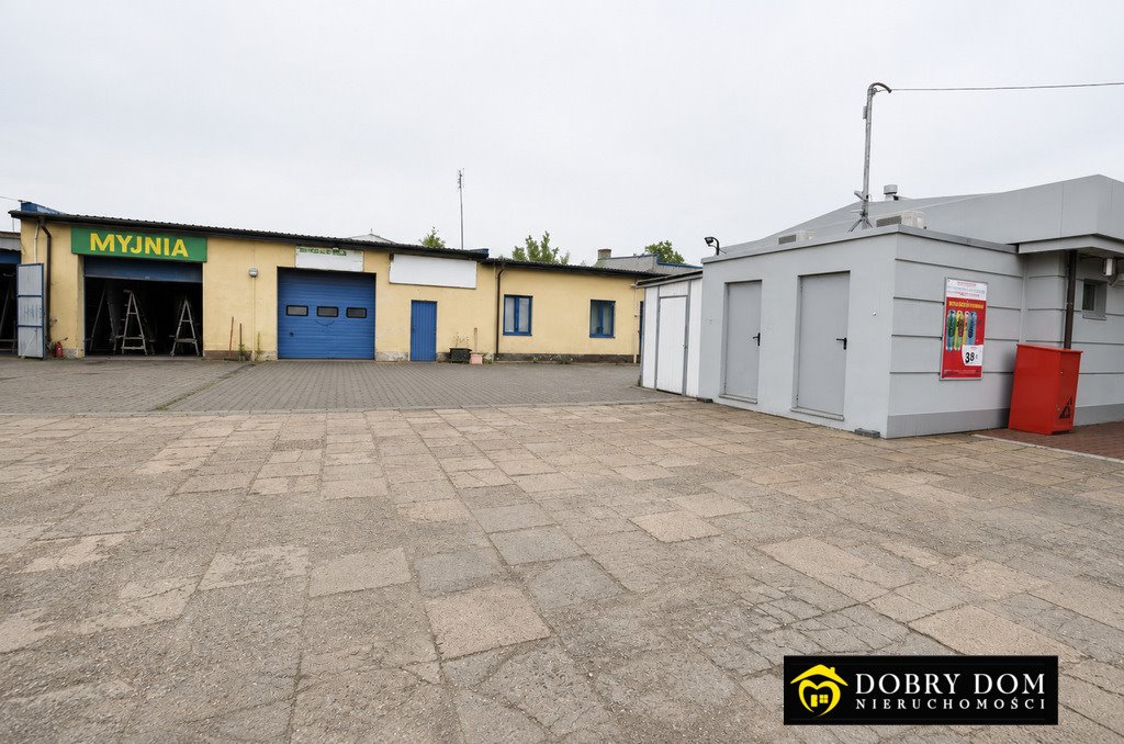 Do sprzedania kompleks 641 m² z dwoma budynkami w Hajnówce Hajnówka  2 410m2 Foto 1