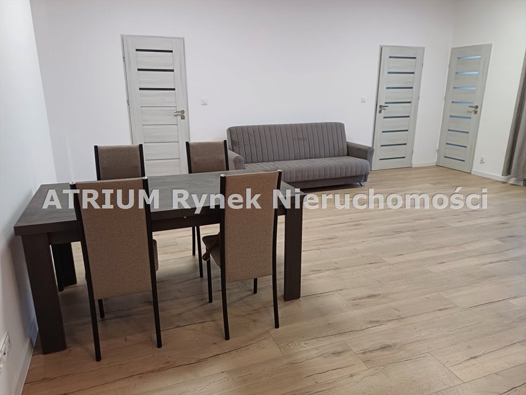 Mieszkanie dwupokojowe na wynajem Piotrków Trybunalski, Centrum  72m2 Foto 3