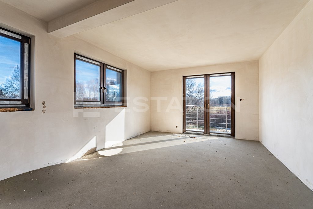 Na sprzedaż przestronne mieszkanie 124 m² z prywatną działką 2,5 ara Rzeszów, Ropczycka  124m2 Foto 1