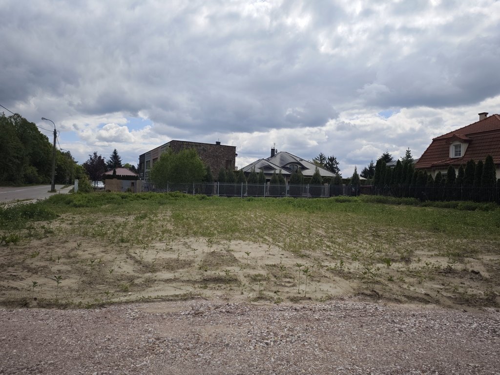 Działka z pozwoleniem na budowę usługowego budynku - polecam! Latchorzew, Hubala Dobrzańskiego  720m2 Foto 1