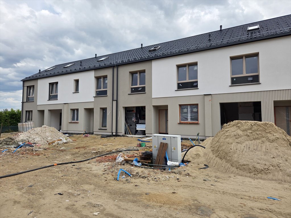 Dom szeregowy z dużym poddaszem, ogród, garaż, 97 m2 Grójec, Grójec, Lawendowa  123m2 Foto 1