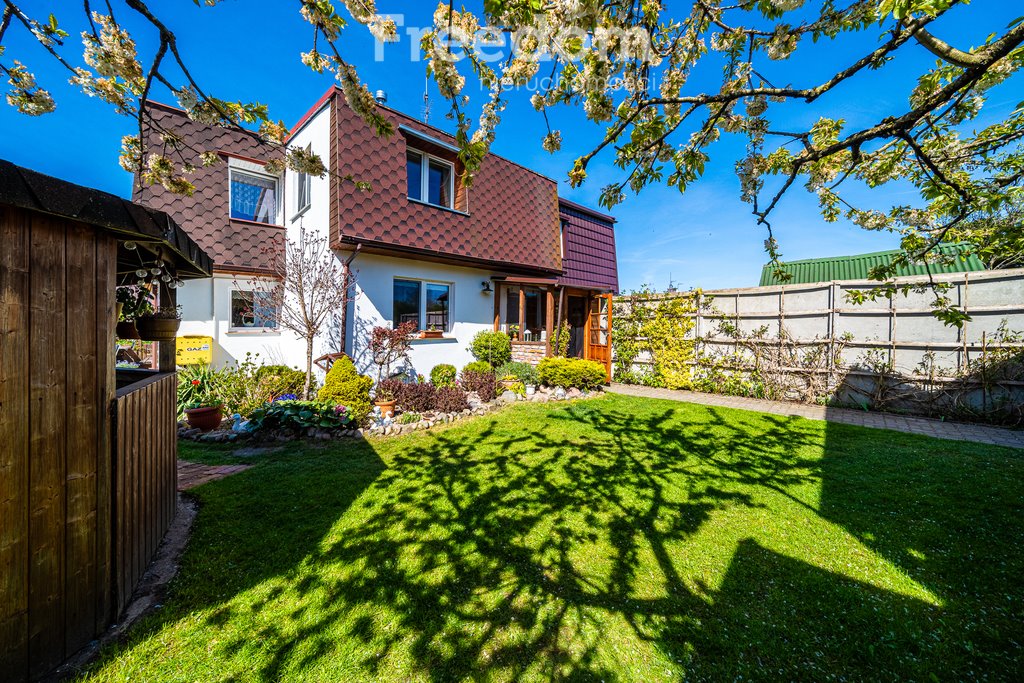 Dom na sprzedaż Kołobrzeg  111m2 Foto 1