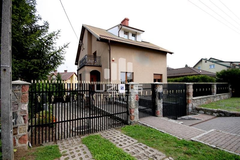 Dom na sprzedaż Tczew, Kossaka 264m2 Foto 1 Dom na sprzedaż Tczew, Kossaka 264m2 Foto 1