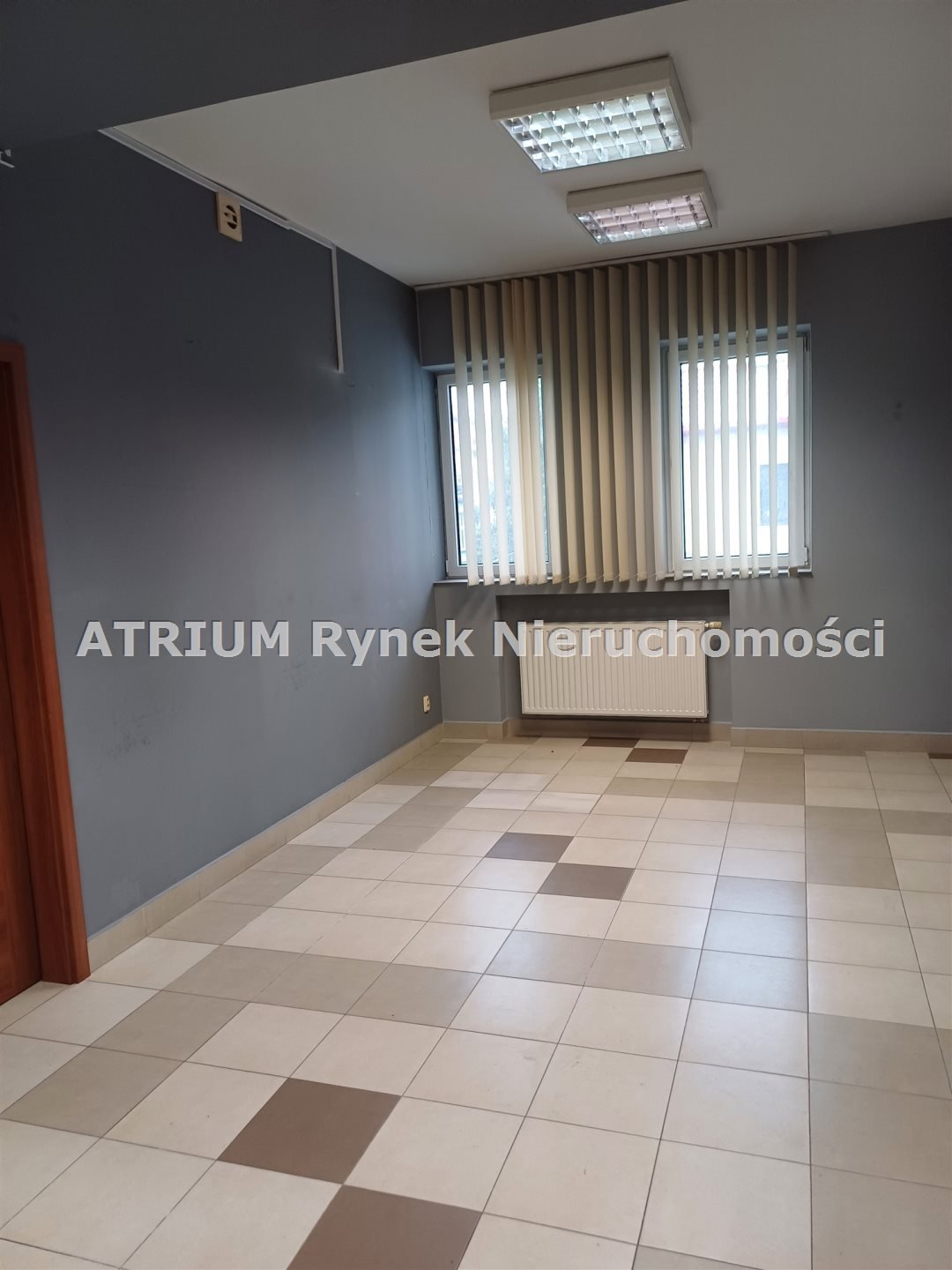 Lokal użytkowy na sprzedaż Piotrków Trybunalski  75m2 Foto 3