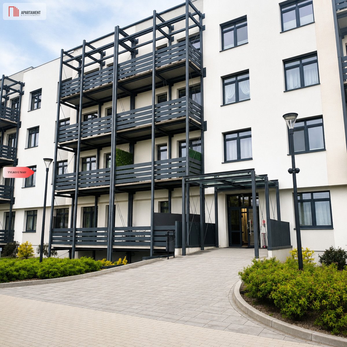 Nowoczesne 25m2 po remoncie z windą i komórką zapraszam Chojnice  29m2 Foto 1