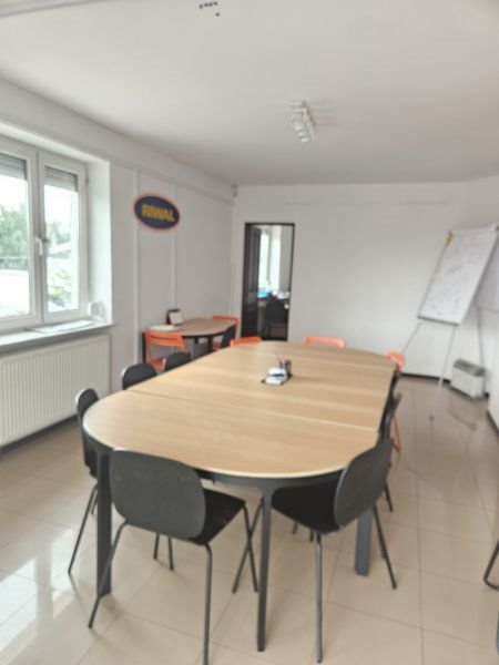 Magazyn 1530m2 z biurem, placem i monitoringiem Duchnice, Duchnice  1 530m2 Foto 1