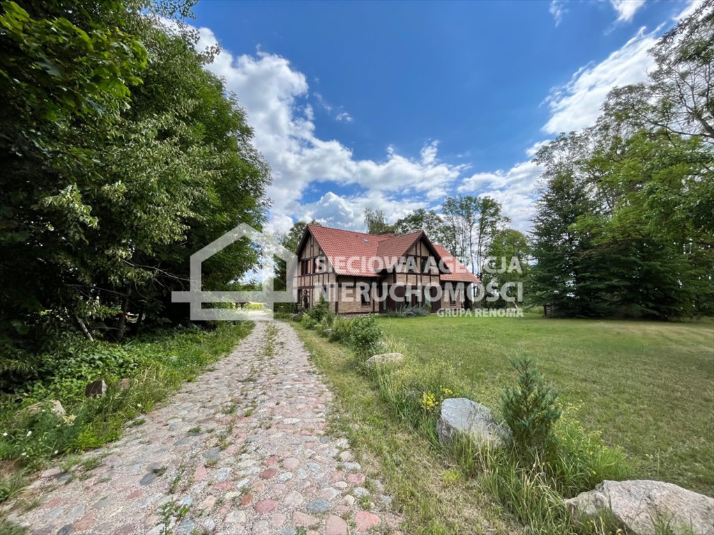 Dwurodzinny dom z panoramicznym widokiem na jezioro, 820 m² Szymonka  820m2 Foto 1