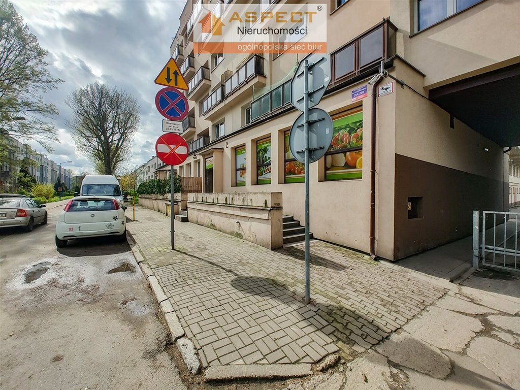 Lokal usługowy 106,53 m2 z dużymi witrynami i potencjałem Zabrze  107m2 Foto 1