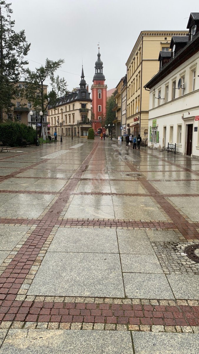 Mieszkanie trzypokojowe na sprzedaż Jelenia Góra, Cieplice Śląskie-Zdrój  73m2 Foto 2